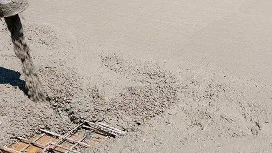 混凝土出现凝结时间异常的原因是什么?